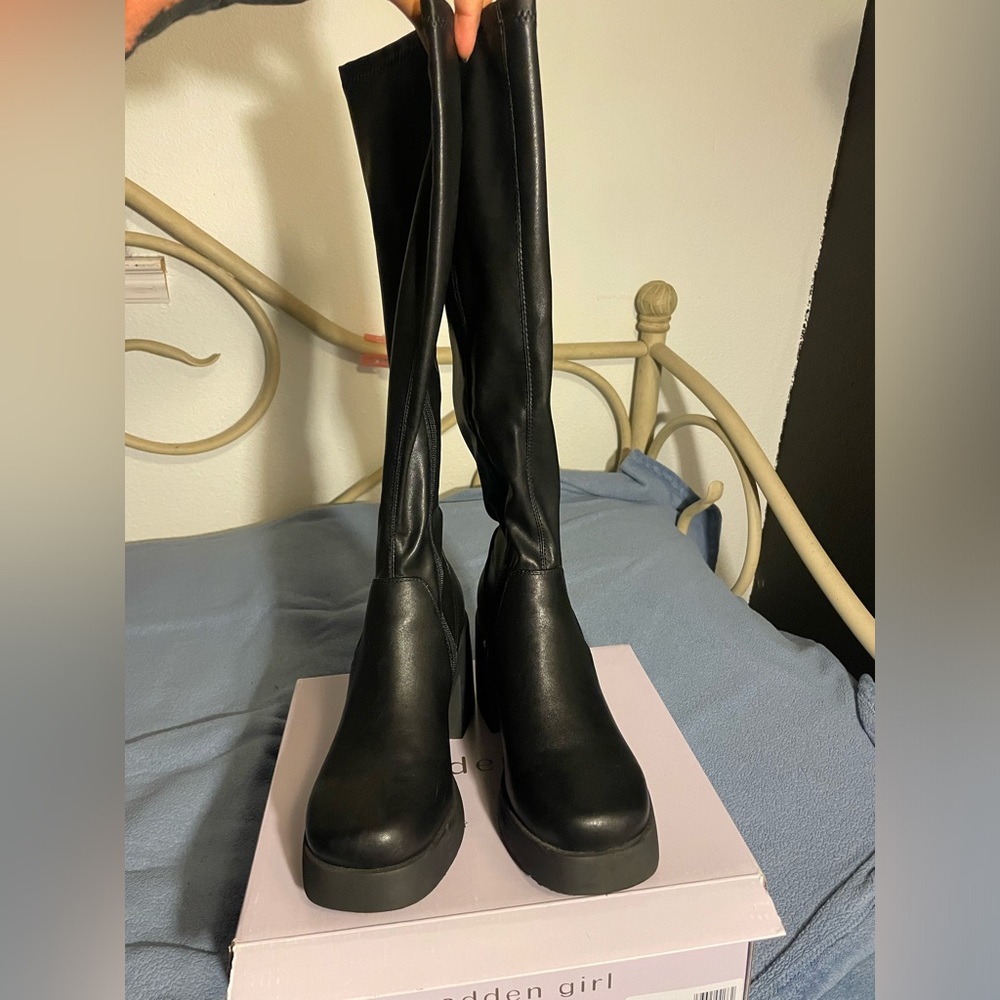 Madden Girl platform boots